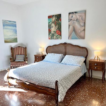 Casa Vacanze Gli Oleandri Браччано Экстерьер фото