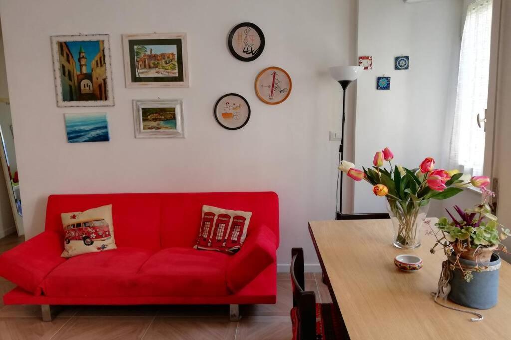 Casa Vacanze Gli Oleandri Браччано Экстерьер фото