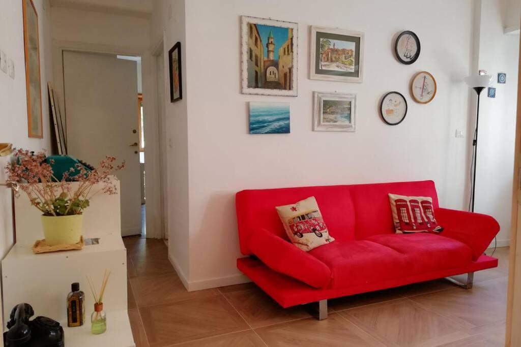 Casa Vacanze Gli Oleandri Браччано Экстерьер фото